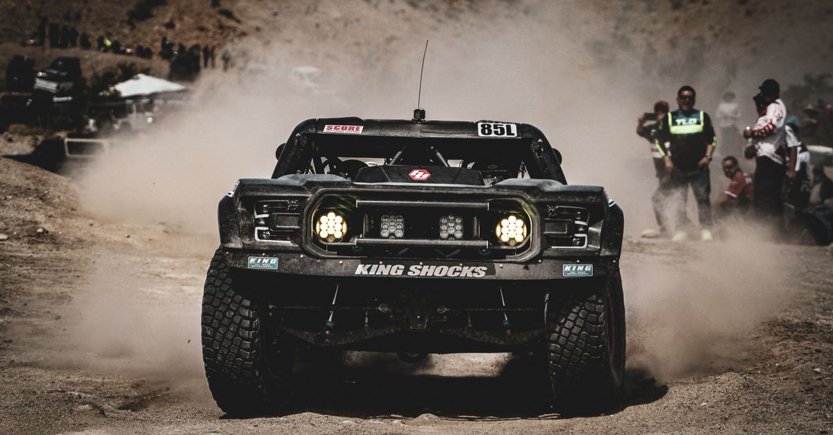 Darwin Isuzu Ute: team